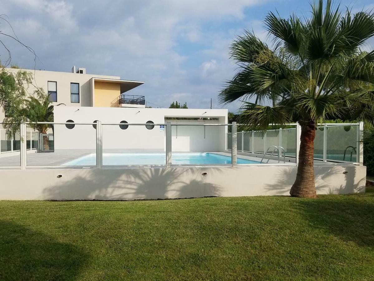 F1 De 36M2 Avec Terrasse Et Parking Privatif. Appartement La Roquette-sur-Siagne Buitenkant foto